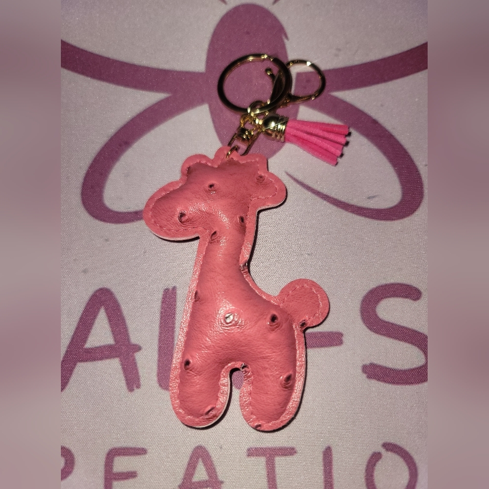 Pink Giraffe w/Tassle Keychain/Bag Charm